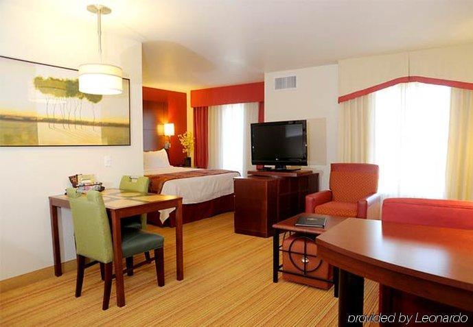 Residence Inn Dayton North Room photo